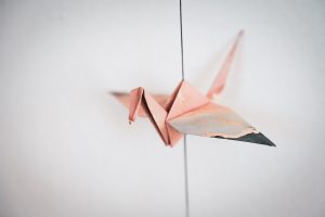 Comment réaliser un origami facile en forme de dinosaure